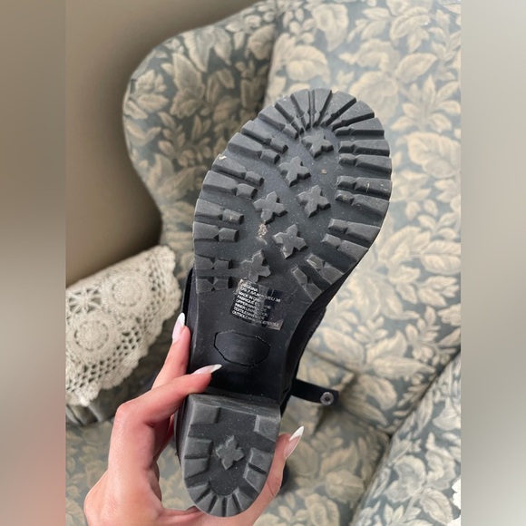 heel ankle lace up boots - black - Picture 3 of 3